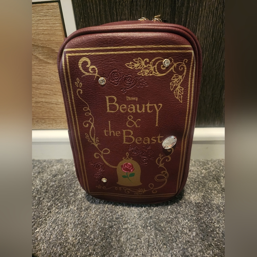 Beauty and the Beast makeup bag - Picture 1 of 3